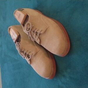 Bass Tan Suede Leather Bucks/Walking Shoes  9.5 M